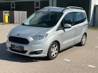 Gebraucht Ford Tourneo Courier Trend 76 PS (55 kW) 2015 Silber Van / Kleinbus