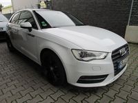 Gebraucht Audi A3 Ambition 180 PS (132 kW) 2013 Weiß metallic Limousine