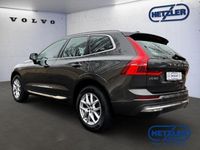 Gebraucht Volvo XC60 Plus 197 PS (144 kW) 2023 Platinum grey / metallic SUV