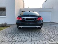 Gebraucht Mercedes E350 AMG 258 PS (189 kW) 2015 Schwarz Limousine