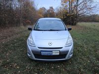 Gebraucht Renault Clio II Expression 75 PS (55 kW) 2009 Platingrau Kleinwagen
