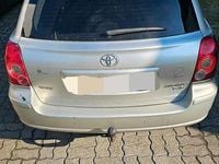 Gebraucht Toyota Avensis 177 PS (130 kW) 2007 Silber Kombi