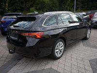 Neu Skoda Octavia 150 PS (110 kW) 2025 Black magic perleffect Kombi