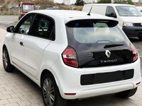 Gebraucht Renault Twingo Expression 71 PS (52 kW) 2015 Weiß Kleinwagen