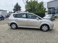 Gebraucht Toyota Corolla Verso 129 PS (94 kW) 2006 Silber Van / Kleinbus