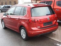 Gebraucht VW Golf Sportsvan Highline 150 PS (110 kW) 2015 Rot Van / Kleinbus