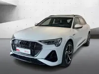 Gebraucht Audi e-tron S-Line 300 kW (408 PS) 2023 Gletscherweiß metallic SUV