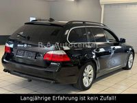 Gebraucht BMW 525 Exclusive 197 PS (144 kW) 2009 Schwarz Kombi