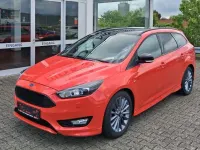 Gebraucht Ford Focus ST-Line 182 PS (133 kW) 2018 Rot Kombi