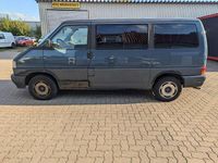 Second-hand VW T4 68 CP (50 kW) 1996 Albastru Van