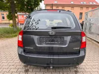 Gebraucht Kia Carens 140 PS (102 kW) 2009 Schwarz Van / Kleinbus