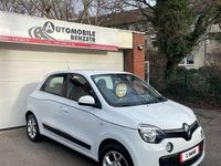 Gebraucht Renault Twingo Intens 90 PS (66 kW) 2016 Weiß Kleinwagen