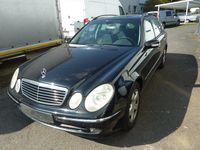 Gebraucht Mercedes E200 163 PS (119 kW) 2004 Schwarz Kombi
