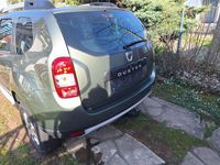 Gebraucht Dacia Duster Celebration 105 PS (77 kW) 2014 Grün SUV