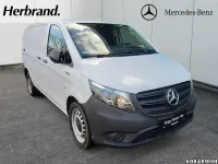 Używany Mercedes e-Vito 85 kW (116 KM) 2024 Biały Van