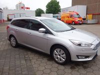 Gebraucht Ford Focus Titanium 125 PS (91 kW) 2018 Silber Limousine