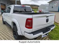 Gebraucht Dodge Ram 401 PS (294 kW) 2021 Weiß Pickup