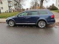 Gebraucht VW Passat Alltrack 160 PS (117 kW) 2012 Blau Kombi