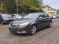 Gebraucht Opel Insignia Edition 131 PS (96 kW) 2010 Grau Limousine