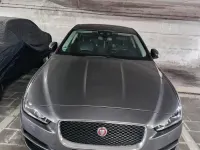 Usata Jaguar XE Prestige 180 CV (132 kW) 2016 Grigio Berlina