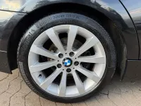 Gebraucht BMW 320 177 PS (130 kW) 2009 Schwarz Kombi