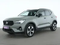 Gebraucht Volvo XC40 Plus 197 PS (144 kW) 2024 Sage green SUV
