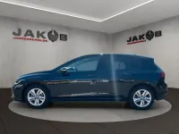 Gebraucht VW Golf VIII Life 150 PS (110 kW) 2025 Schwarz Limousine