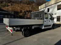 Używany Renault Master 130 KM (95 kW) 2019 Biały Sedan/Limuzyna