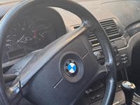 Gebraucht BMW 316 141 PS (103 kW) 2000 Schwarz Limousine