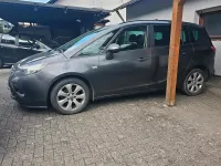 Gebraucht Opel Zafira 140 PS (102 kW) 2012 Grau Van / Kleinbus