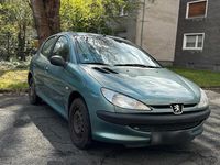 Gebraucht Peugeot 206 60 PS (44 kW) 2001 Grün Kleinwagen