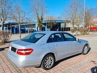 Gebraucht Mercedes E220 Avantgarde 170 PS (125 kW) 2009 Grau Limousine