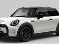 Gebraucht Mini Cooper SE 135 kW (184 PS) 2023 Nanuq white metallic Kleinwagen