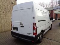 Second-hand Renault Master 131 CP (96 kW) 2018 Alb Monovolum