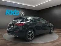 Gebraucht Mercedes A200 Progressive 163 PS (119 kW) 2025 Schwarz Limousine