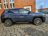 Usado Jeep Compass Summit 131 HP (96 kW) 2024 Azul SUV