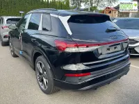 Nowe Audi Q4 e-tron Basis 210 kW (286 KM) 2026 Czarny SUV