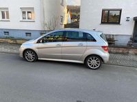 Gebraucht Mercedes B180 109 PS (80 kW) 2005 Silber Van / Kleinbus