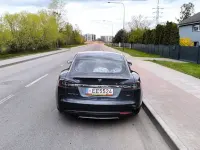 Second-hand Tesla Model S 309 kW (421 CP) 2015 Gri Hatchback