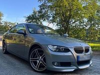Gebraucht BMW 325 218 PS (160 kW) 2006 Coupé