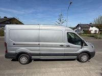 Second-hand Ford Transit 170 CP (125 kW) 2018 Argintiu Monovolum