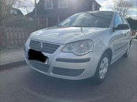 Gebraucht VW Polo 69 PS (50 kW) 2007 Silber Kleinwagen