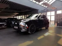 Gebraucht Land Rover Range Rover Sport 351 PS (258 kW) 2024 Schwarz SUV