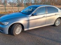 Gebraucht BMW 325 218 PS (160 kW) 2005 Silber Limousine