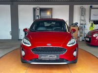 Gebraucht Ford Fiesta Active 140 PS (102 kW) 2018 Rot Limousine