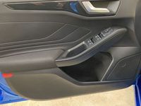 Usata Ford Focus ST-Line 155 CV (114 kW) 2023 Blu Station wagon