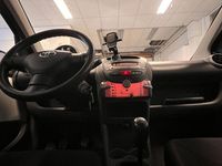 Gebraucht Toyota Aygo 68 PS (50 kW) 2012 Weiß Kleinwagen