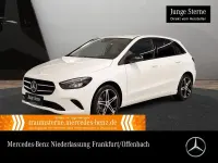 Gebraucht Mercedes B250e Night 160 PS (117 kW) 2022 Weiß Kleinwagen