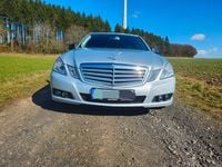Gebraucht Mercedes E200 Avantgarde 184 PS (135 kW) 2009 Silber Limousine