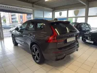 Gebraucht Volvo XC60 R-Design 197 PS (144 kW) 2021 Platinum grey / metallic SUV
